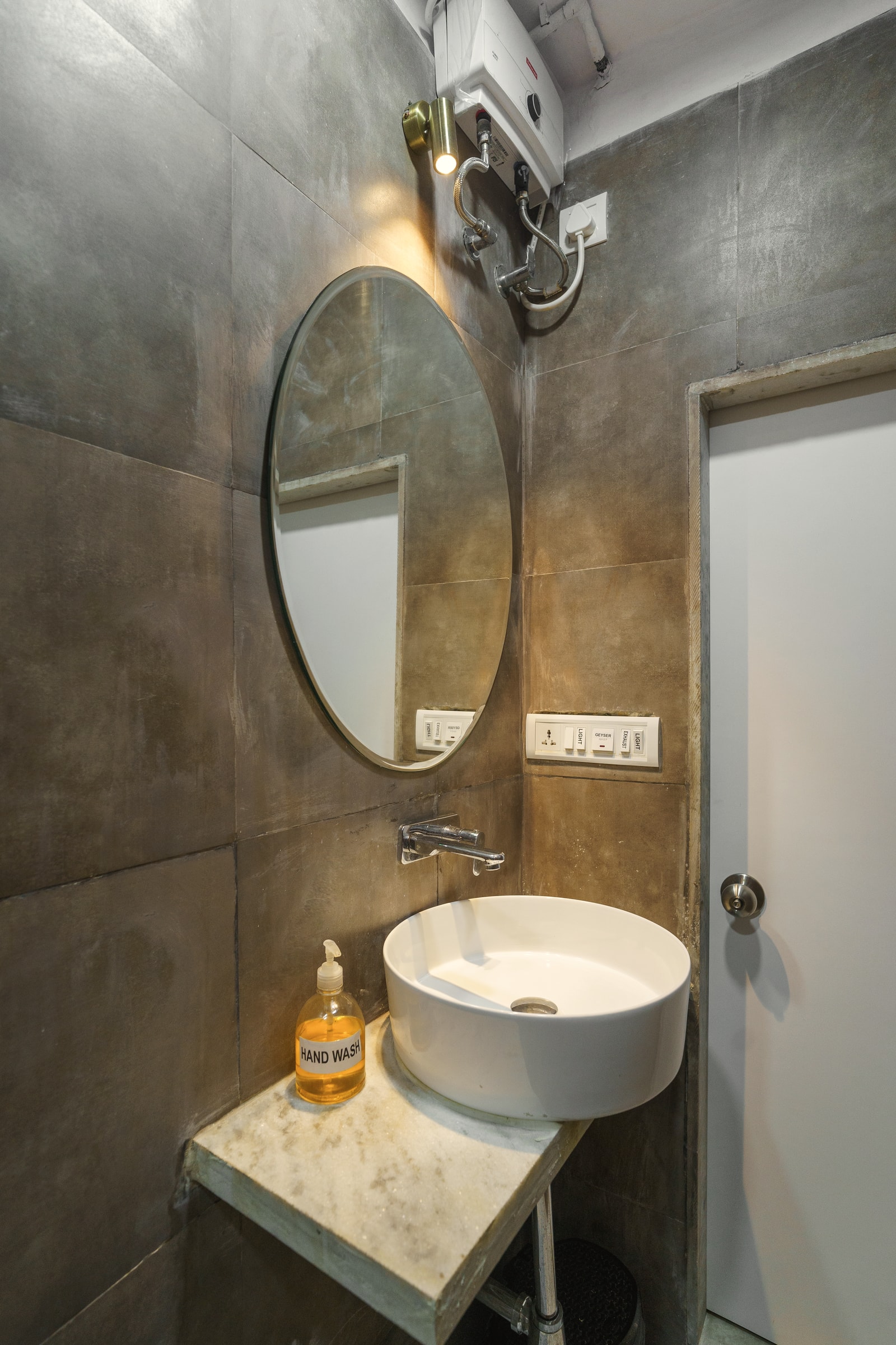 48B, photo 7 of 11