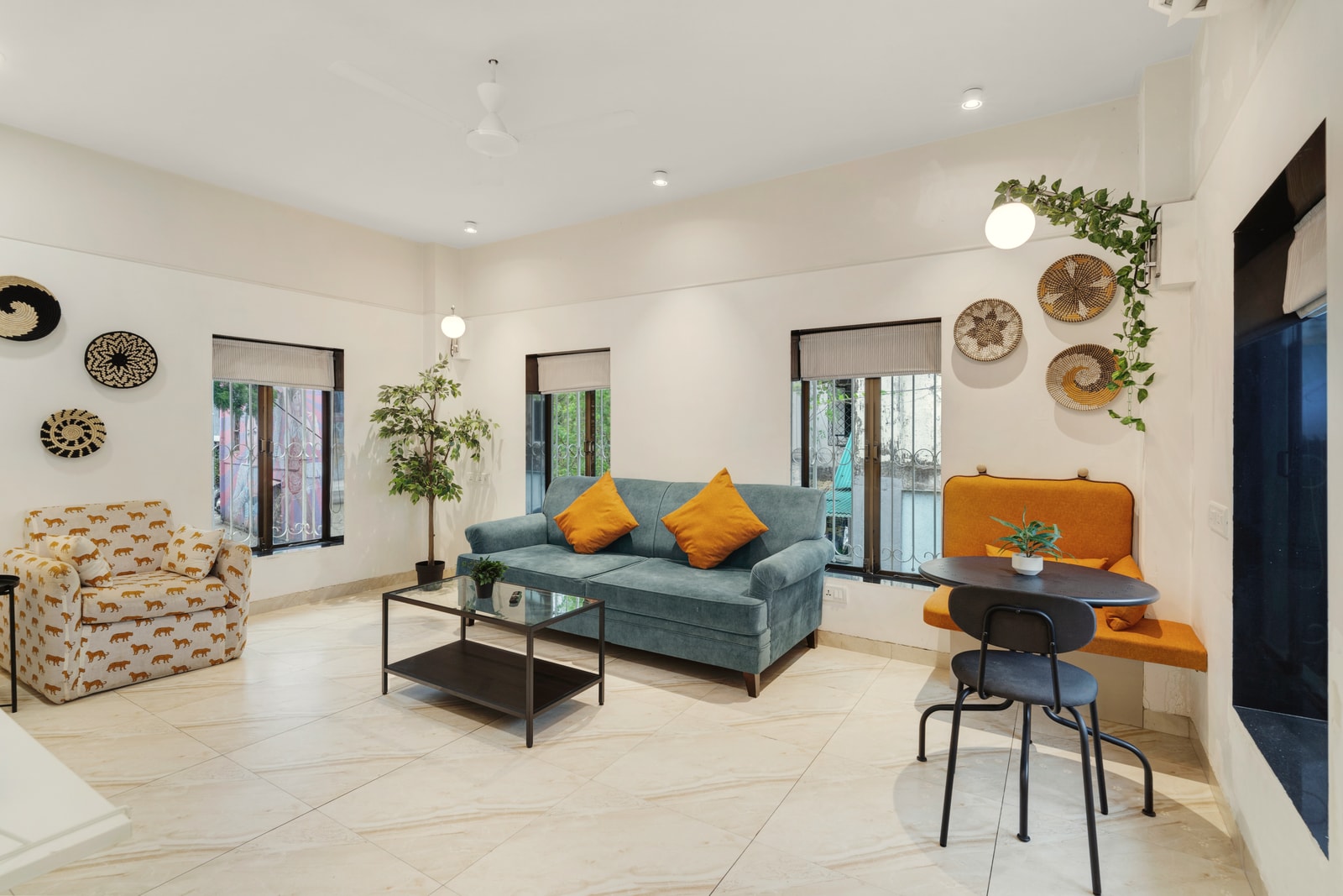 Aleo · 1BHK, Bandra West