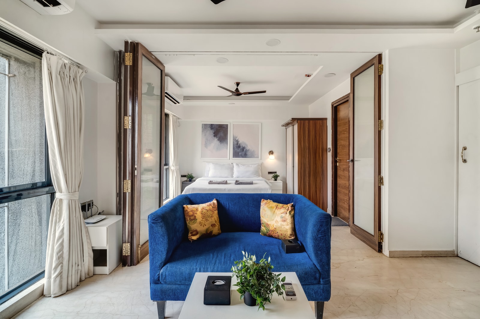 Brio · Studio, BKC