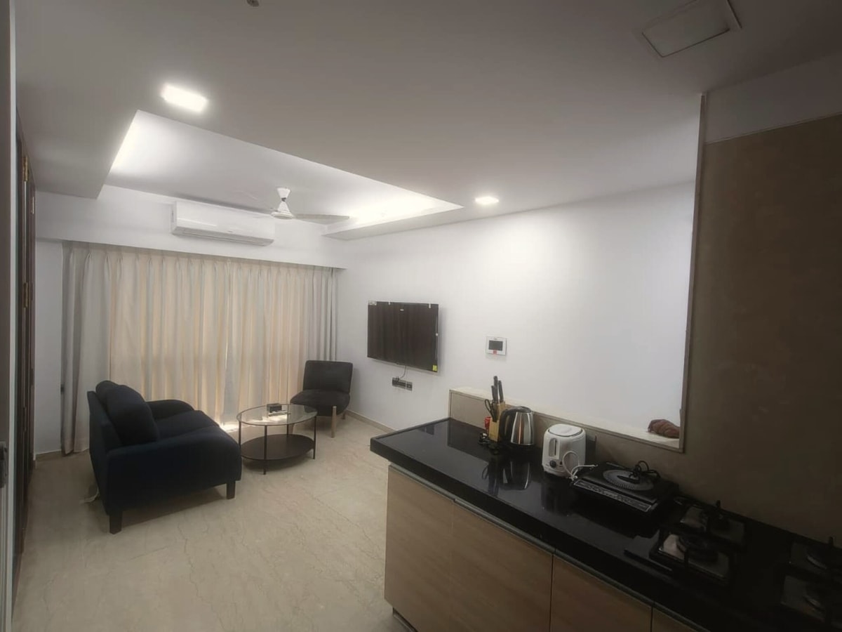 Marbella · Studio, BKC