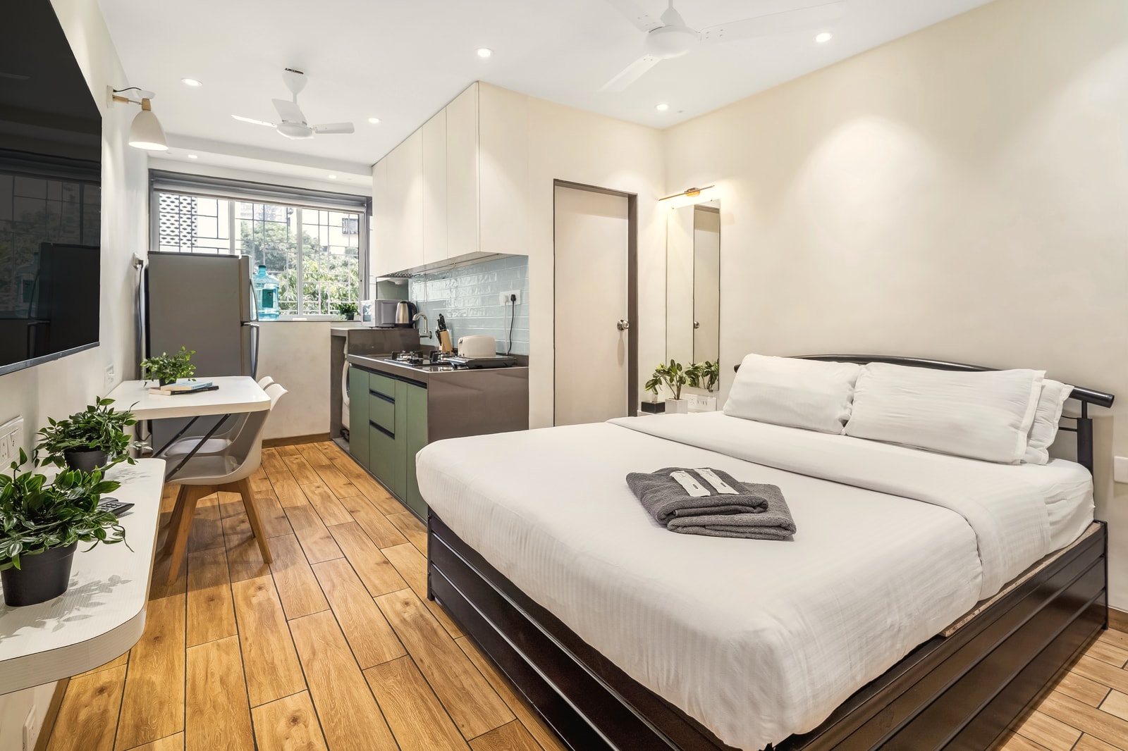 Sage · Studio, Bandra West